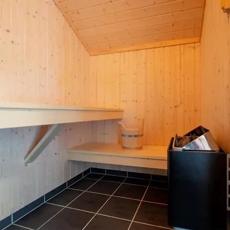 2 House B 48 * Großenbrode